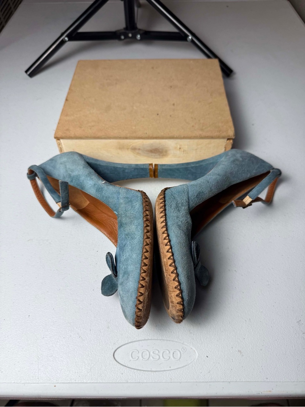 Marc Jacobs dusty blue suede heels Sz 8.5 Broken hook - Picture 7 of 13